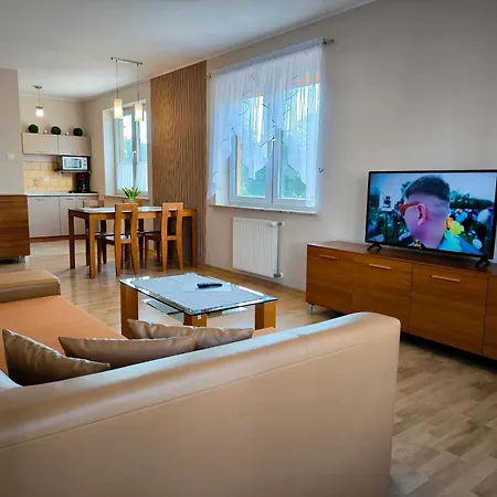 Daire Apartamenty-plaza *