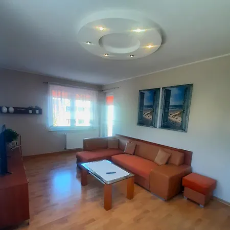 Daire Apartamenty-plaza