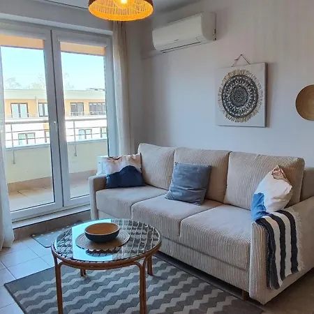 Daire Apartamenty-plaza *