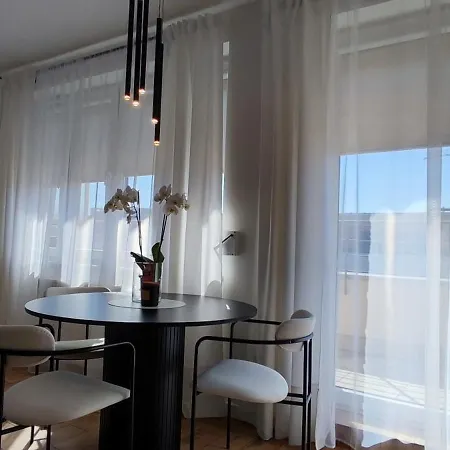 Daire Apartamenty-plaza